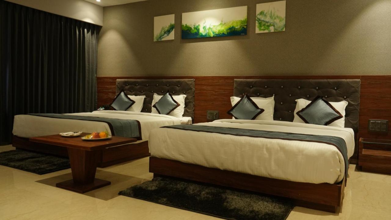 Alaukik Hotel Best Hotel In Shirdi Exterior foto