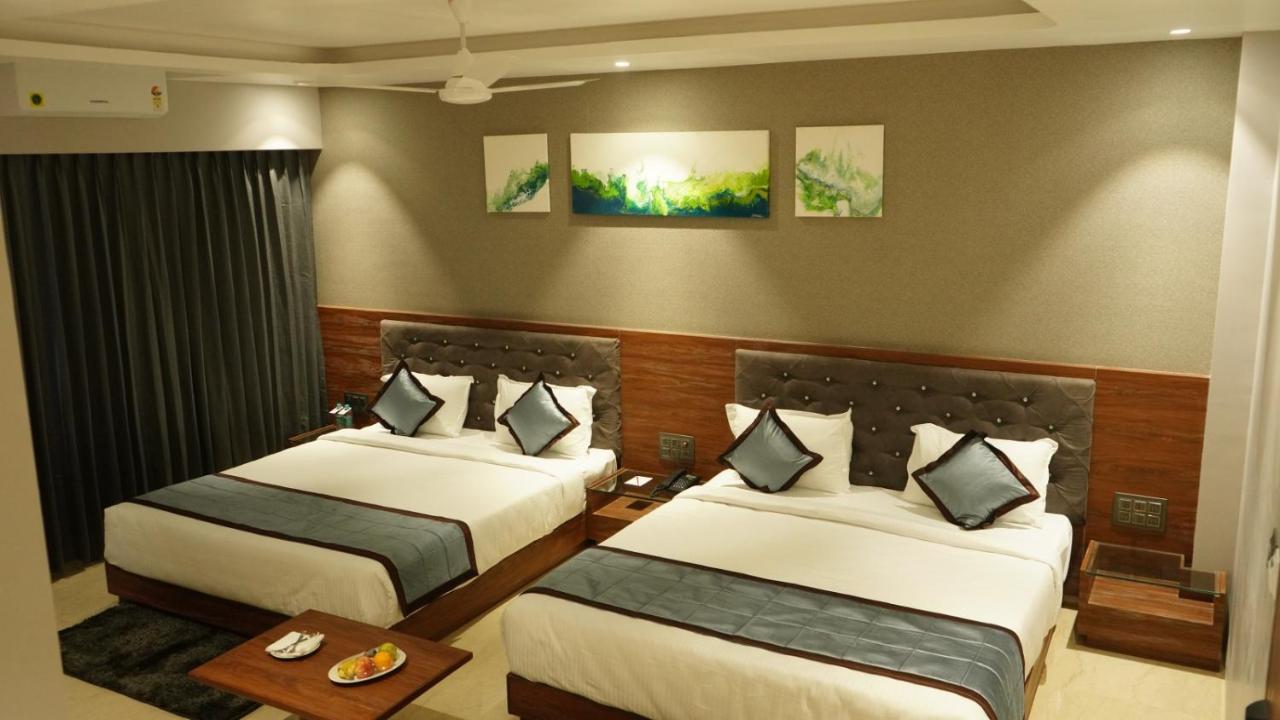 Alaukik Hotel Best Hotel In Shirdi Exterior foto
