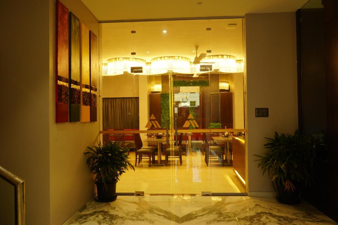 Alaukik Hotel Best Hotel In Shirdi Exterior foto
